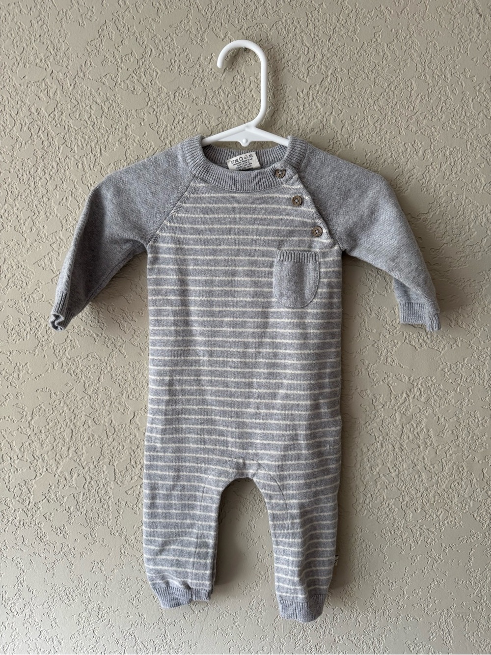 Viverano Grey Knit Sweater Onesie Romper | 0-3 Months